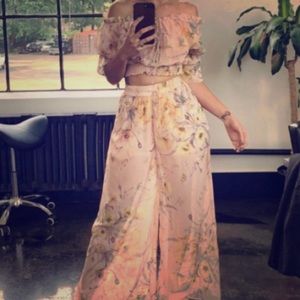 Matching flowered top and pant set